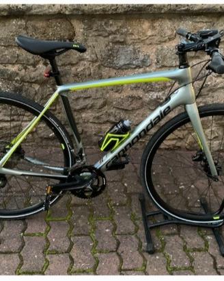 cannondale Synapse flat bar tiagra
