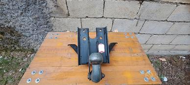Gancio Traino Ellebi per Uaz 469