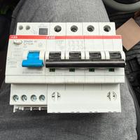 Differenziale magnetotermico c32