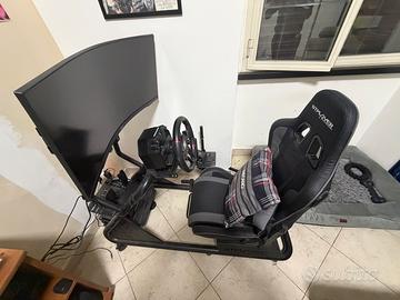 Postazione Simracing Thrustmaster