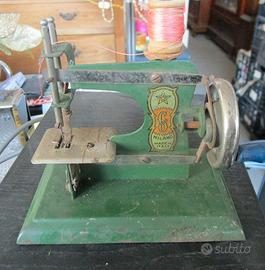 giocattolo antico per bambini "macchina da cucire"