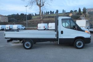 IVECO DAILY 35S13 CASSONE FISSO garanzia