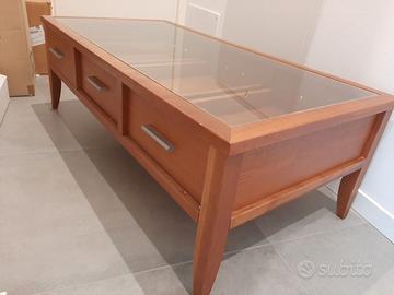 Tavolino da salotto  o madia bassa