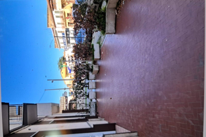 Locale commerciale uso ristorante/pizzeria