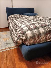 Struttura letto una piazza e mezza + materasso