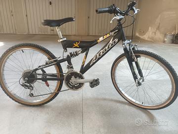 bicicletta ragazzo Atala Predator