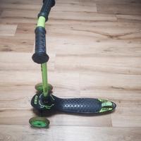 Monopattino tre ruote Neon