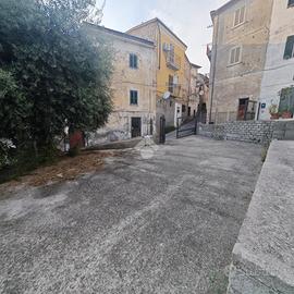 RUSTICO A MINTURNO