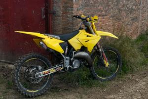 2004 suzuki rm 125