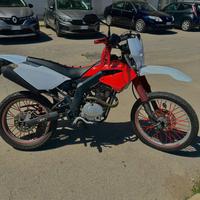 Derbi Senda Baja 125 r - moto motard 125