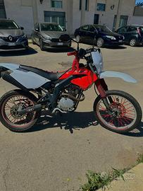 Derbi Senda Baja 125 r - moto motard 125