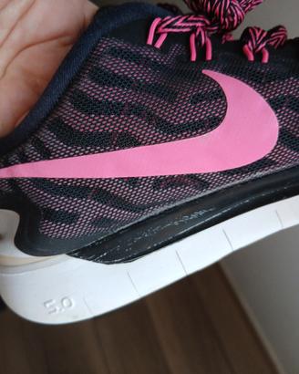 scarpe Nike running donna  nr. 42 nere e rosa fluo
