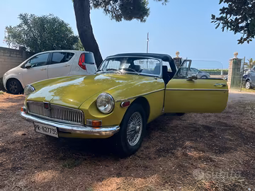 MGB - 1975