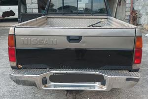 Nissan king cab