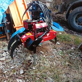 Pinza forestale con motosega