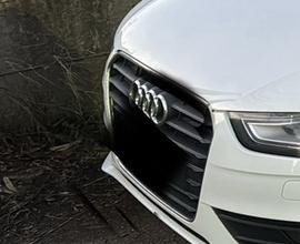 Audi a4 2000 143cv