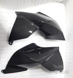 CARENE FIANCHETTI LATERALI SERBATOIO APRILIA DORSO