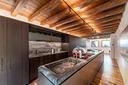 appartamento-dalle-finiture-extra-lusso-in-palazzo