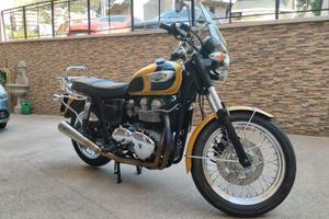 Triumph Boneville T100