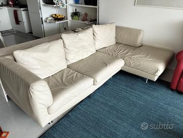 divano in pelle angolare 