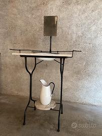 Lavatoio toeletta primi del 900.