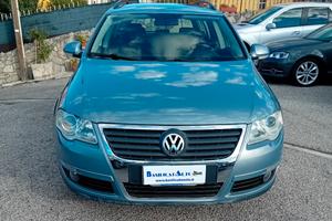 Volkswagen Passat 2.0 TDI DPF Var. Comfortline