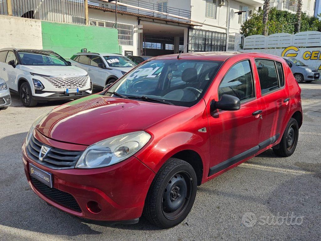 Dacia Sandero 1ª serie
