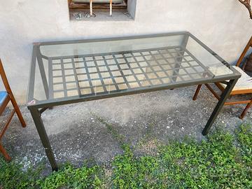 Tavolo in ferro