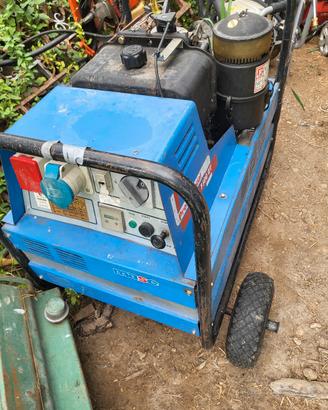 generatore diesel 