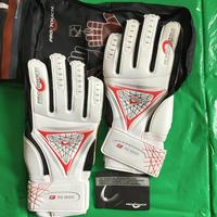 Guanti portiere calcio 