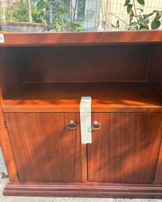Mobile porta tv con ante