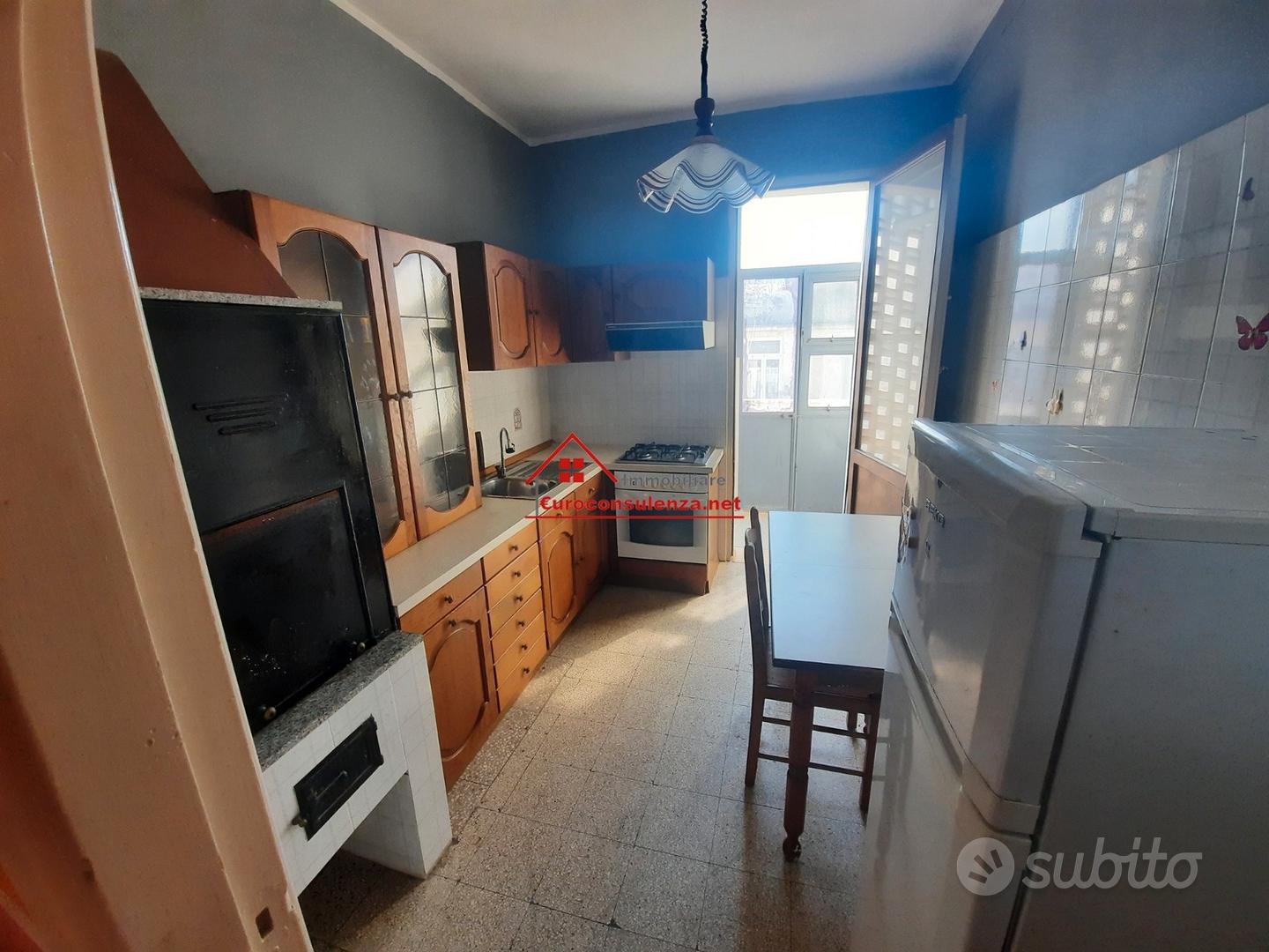 Appartamento economico a Casarano di 90 mq - Vista 3