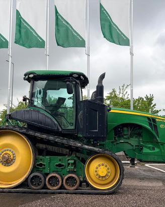 JOHN DEERE 8345 RT CINGOLATO