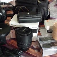 Nikon D 3000 con attrezzatura
