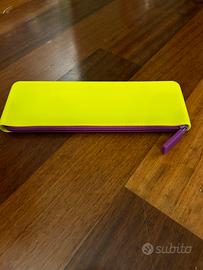 Astuccio silicone giallo fluo
