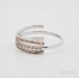 Anello oro bianco e diamanti