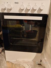 Gas con piano cottura e forno 