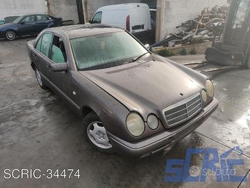 MERCEDES CLASSE E W210 E 220 D 95CV -Ricambi