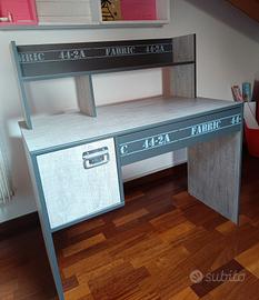 Scrivania da cameretta 