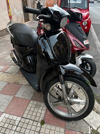 Aprilia scarabeo 50  4t come nuovo