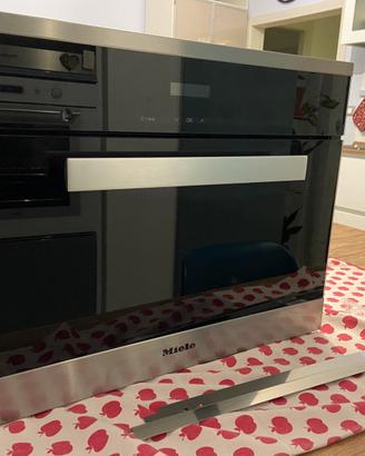 Forno a Vapore Miee DG6200