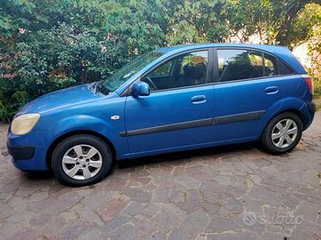 KIA Rio 1.5 diesel 16V CRDi 5p