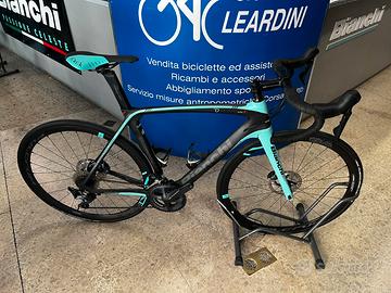 Oltre xr3 bianchi