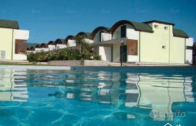 Casa vacanza con Piscina fronte Mare