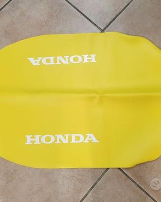 Copertina gialla nuova sella Honda Dominator 650