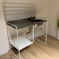 Struttura con lavello Ikea