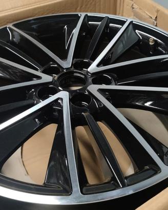 4 CERCHI IN LEGA FORD FOCUS VIGNALE 18" COD. A103