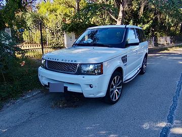 Range Rover Sport HSE 3.0 TDV6 AUTOBIOGRAPHY