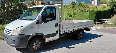 Iveco 35 C12