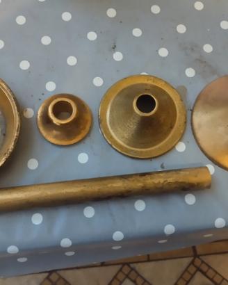 Pezzi in ottone per lampadario marca lumi vintage 